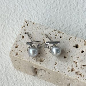 sterling silver stud earring