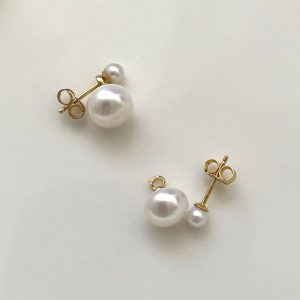 pearl stud earring 14K gold