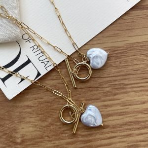 heart baroque pearl necklace