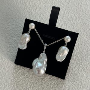 baroque pearl earring and necklace set