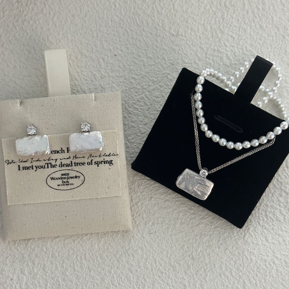 pearl zircon stud earring