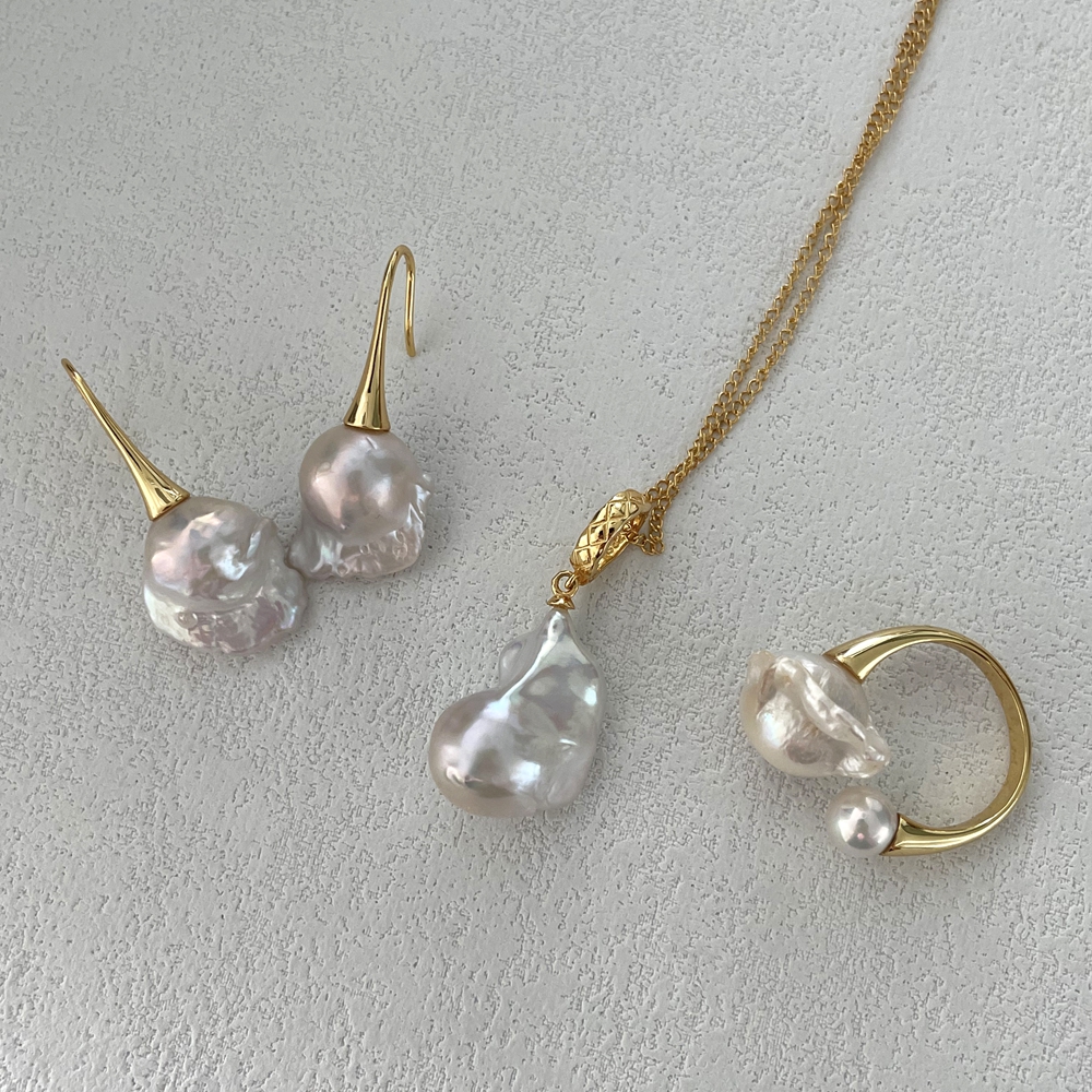 statement jewelry set