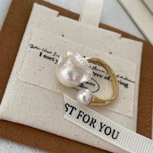 natural pearl 18K gold ring