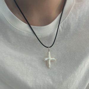 cross pearl necklace