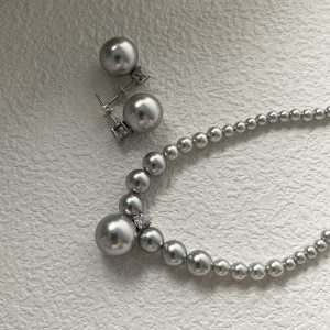 Akoya pearl jewelry set