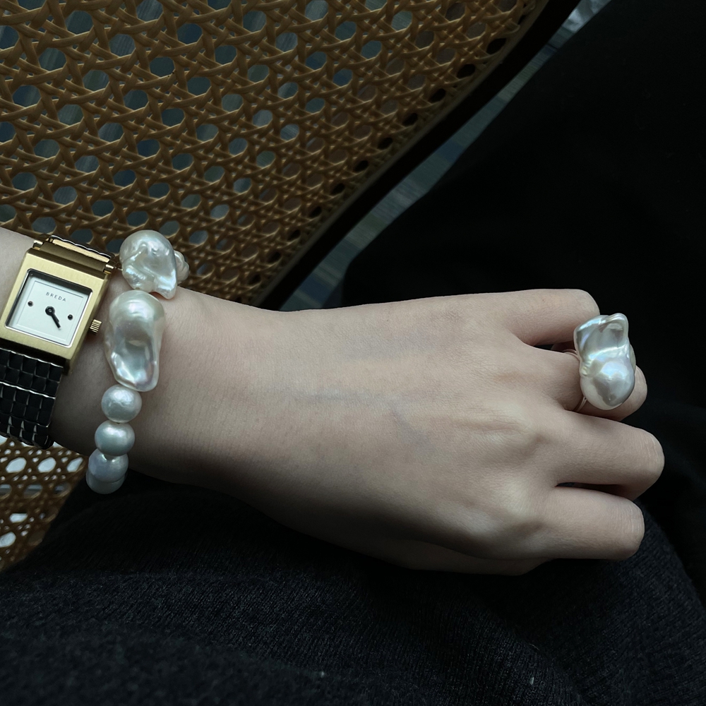 baroque pearl bracelet and ring